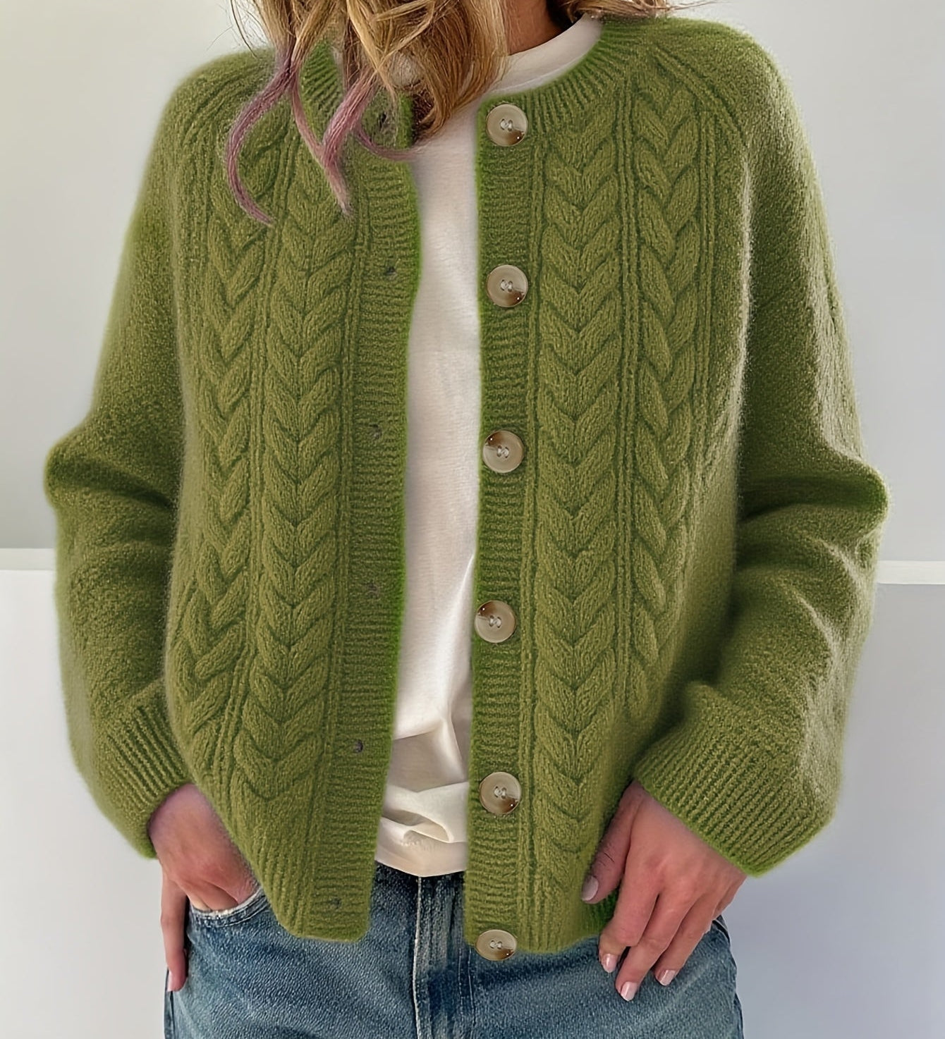 Dwina™ – Neulottu neuletakki napeilla