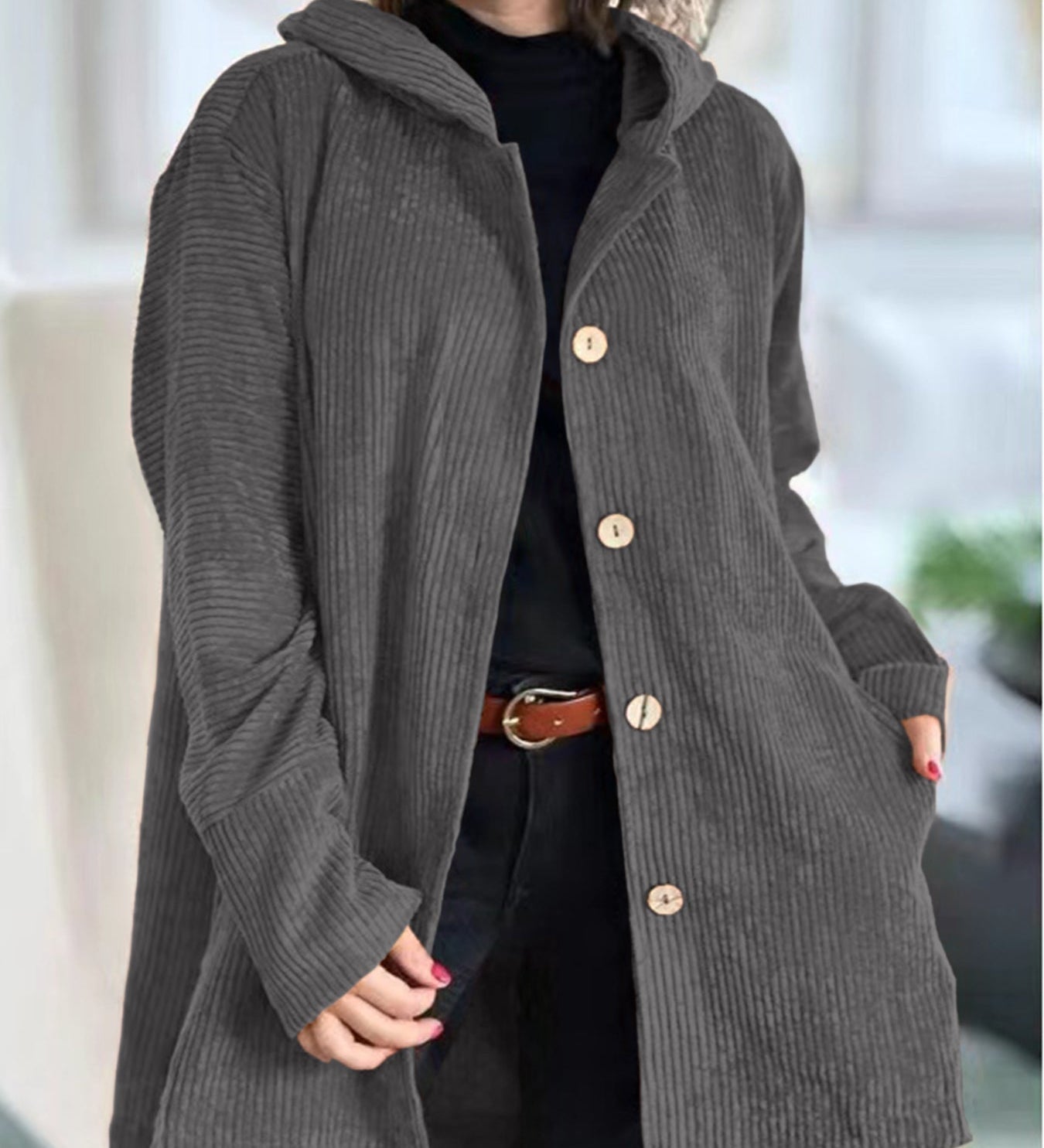 Cordia™ – pehmeä vakosamettitakki hupulla