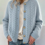 Dwina™ – Neulottu neuletakki napeilla