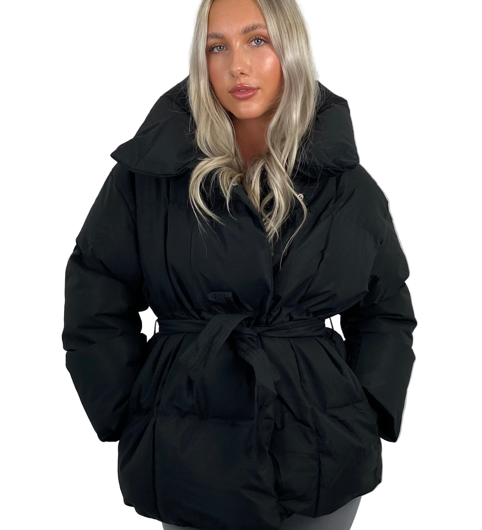 Karly™ – Lyhyt puffer-takki vyötärötaskuilla