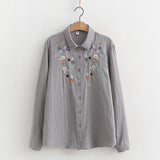 FLAVIE™ – Vintage Charme Brodeerattu Paita