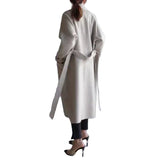 Elowen™ – Elegantti pitkä takki vyöllä