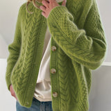 Dwina™ – Neulottu neuletakki napeilla