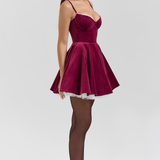 RUBY™ | Elegantti Mini-Mekko